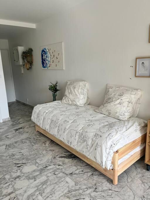 Studio Cosy Avec Terrasse Sur La Plage La Seyne-sur-Mer Exterior foto