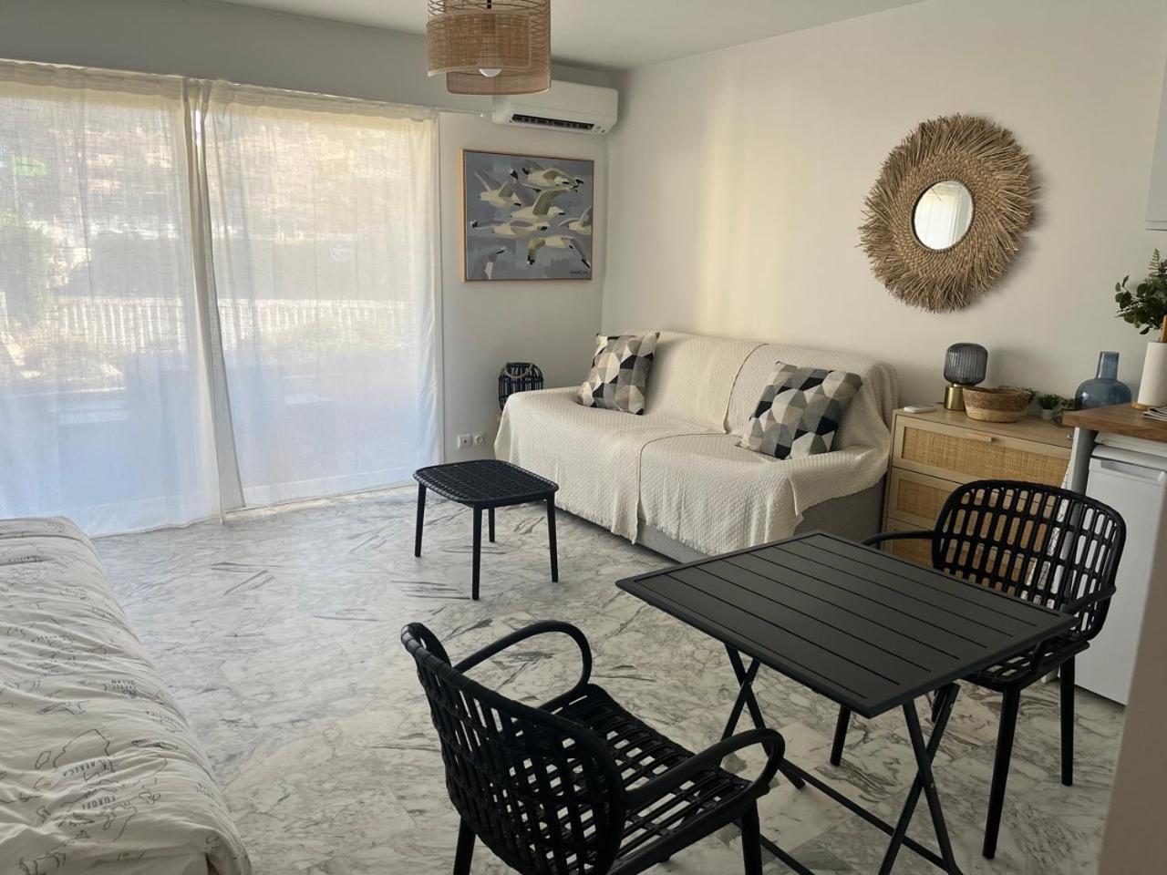 Studio Cosy Avec Terrasse Sur La Plage La Seyne-sur-Mer Exterior foto